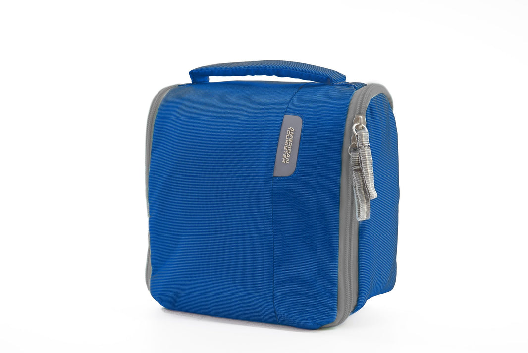 TOILETRY KIT